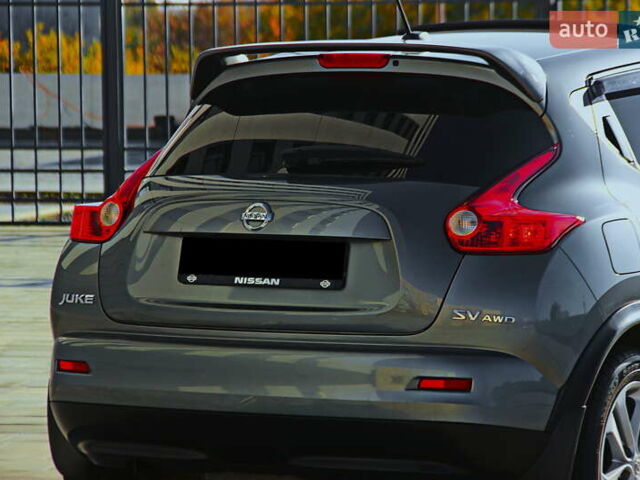 Серый Ниссан Жук, объемом двигателя 1.6 л и пробегом 57 тыс. км за 12300 $, фото 3 на Automoto.ua