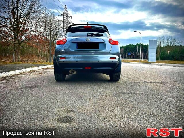 Серый Ниссан Жук, объемом двигателя 1.6 л и пробегом 105 тыс. км за 9999 $, фото 4 на Automoto.ua