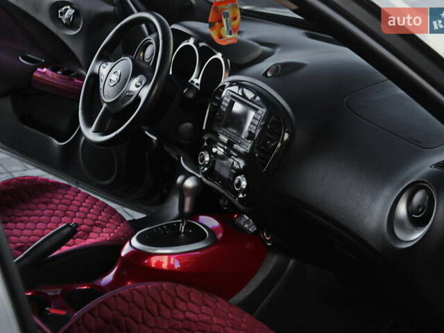 Серый Ниссан Жук, объемом двигателя 1.6 л и пробегом 57 тыс. км за 12300 $, фото 11 на Automoto.ua