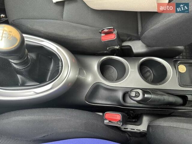 Серый Ниссан Жук, объемом двигателя 1.46 л и пробегом 274 тыс. км за 8500 $, фото 13 на Automoto.ua