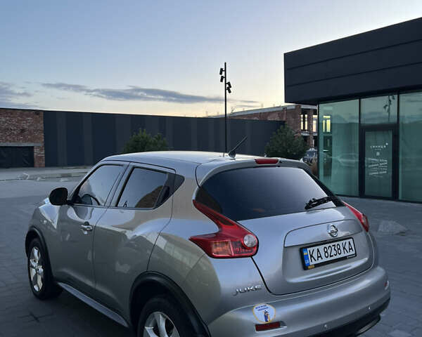 Серый Ниссан Жук, объемом двигателя 1.6 л и пробегом 182 тыс. км за 9300 $, фото 8 на Automoto.ua