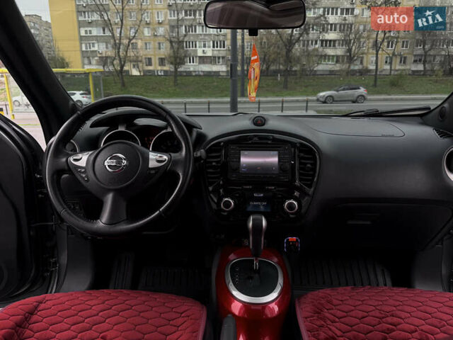 Серый Ниссан Жук, объемом двигателя 1.6 л и пробегом 52 тыс. км за 11700 $, фото 10 на Automoto.ua