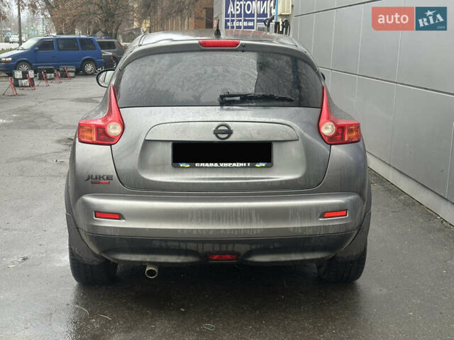 Серый Ниссан Жук, объемом двигателя 1.6 л и пробегом 115 тыс. км за 9700 $, фото 3 на Automoto.ua