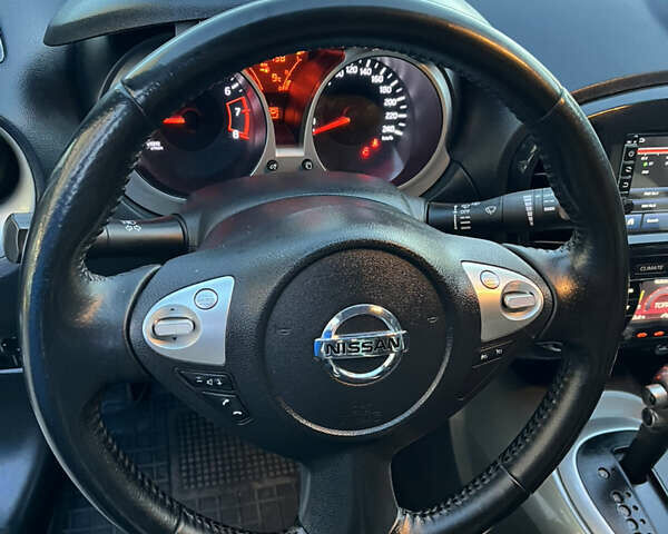 Серый Ниссан Жук, объемом двигателя 1.6 л и пробегом 182 тыс. км за 9300 $, фото 24 на Automoto.ua