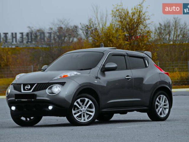 Серый Ниссан Жук, объемом двигателя 1.6 л и пробегом 52 тыс. км за 11700 $, фото 4 на Automoto.ua