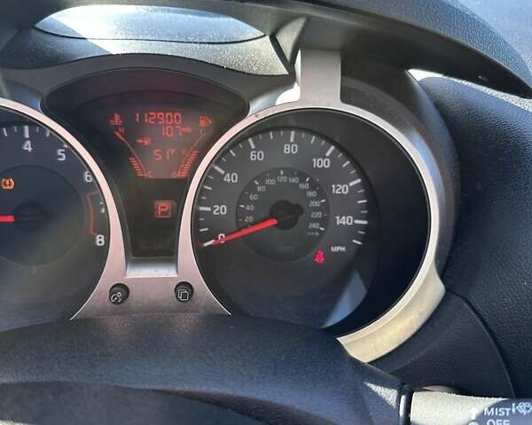 Серый Ниссан Жук, объемом двигателя 1.6 л и пробегом 180 тыс. км за 9700 $, фото 8 на Automoto.ua