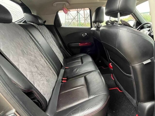 Серый Ниссан Жук, объемом двигателя 1.6 л и пробегом 154 тыс. км за 10000 $, фото 23 на Automoto.ua