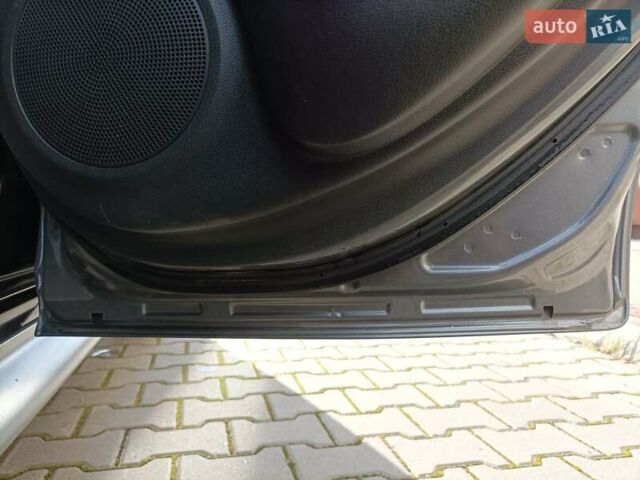 Серый Ниссан Жук, объемом двигателя 1.6 л и пробегом 122 тыс. км за 7600 $, фото 14 на Automoto.ua