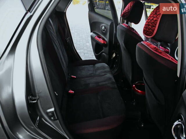 Серый Ниссан Жук, объемом двигателя 1.6 л и пробегом 57 тыс. км за 12300 $, фото 12 на Automoto.ua