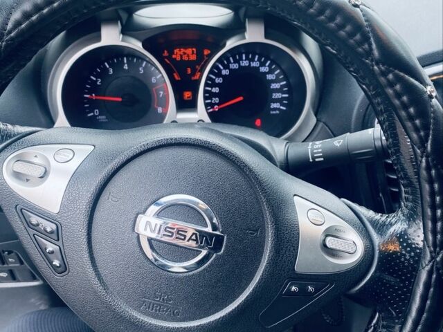 Серый Ниссан Жук, объемом двигателя 1.6 л и пробегом 150 тыс. км за 9400 $, фото 4 на Automoto.ua