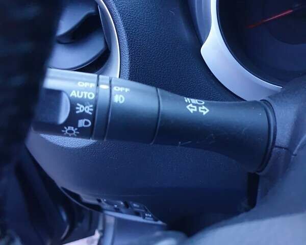 Серый Ниссан Жук, объемом двигателя 1.62 л и пробегом 155 тыс. км за 9300 $, фото 15 на Automoto.ua