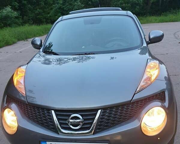 Серый Ниссан Жук, объемом двигателя 1.62 л и пробегом 155 тыс. км за 9300 $, фото 3 на Automoto.ua