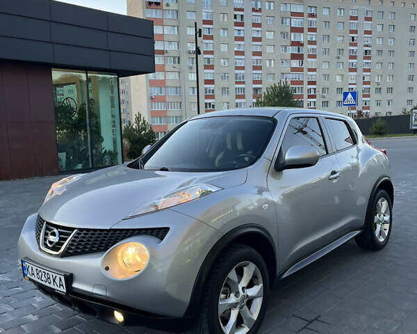 Серый Ниссан Жук, объемом двигателя 1.6 л и пробегом 182 тыс. км за 9300 $, фото 17 на Automoto.ua