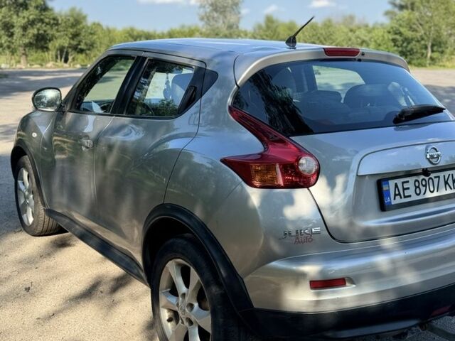 Серый Ниссан Жук, объемом двигателя 1.5 л и пробегом 245 тыс. км за 8700 $, фото 2 на Automoto.ua
