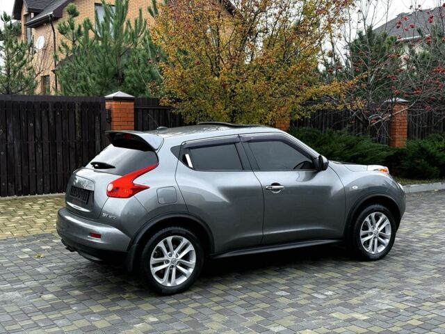 Серый Ниссан Жук, объемом двигателя 1.6 л и пробегом 57 тыс. км за 11300 $, фото 1 на Automoto.ua