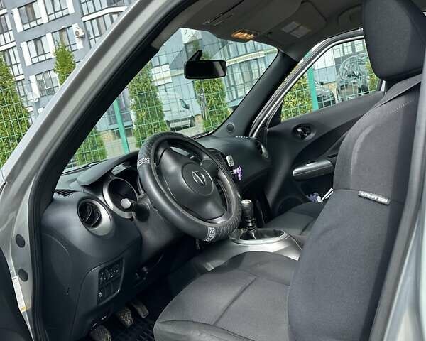 Серый Ниссан Жук, объемом двигателя 1.46 л и пробегом 274 тыс. км за 8500 $, фото 6 на Automoto.ua