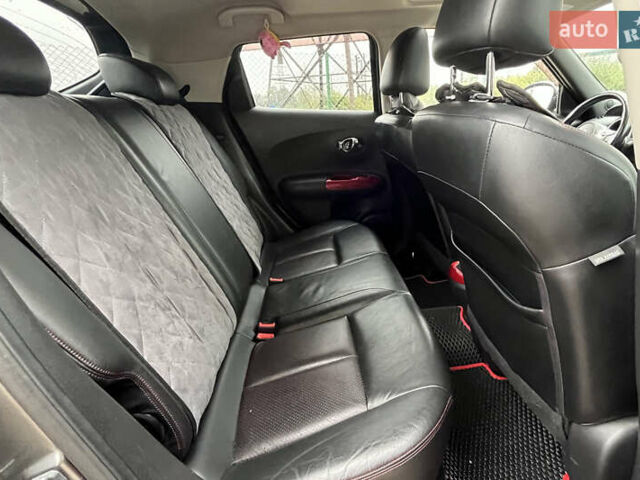 Серый Ниссан Жук, объемом двигателя 1.62 л и пробегом 154 тыс. км за 10000 $, фото 23 на Automoto.ua