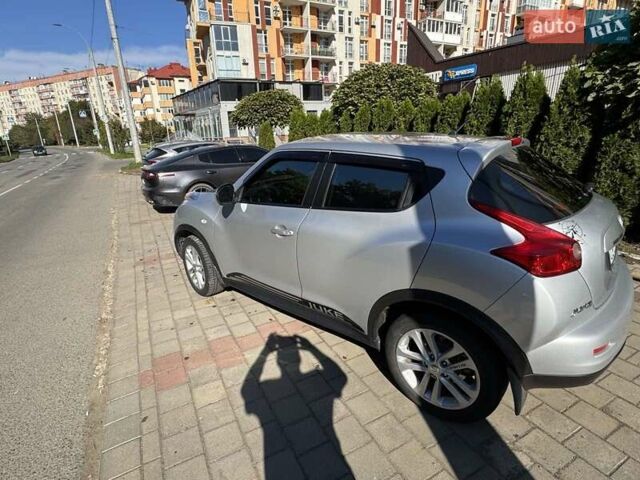 Сірий Ніссан Жук, об'ємом двигуна 1.6 л та пробігом 150 тис. км за 11500 $, фото 4 на Automoto.ua