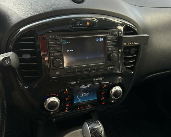 Серый Ниссан Жук, объемом двигателя 1.6 л и пробегом 112 тыс. км за 9500 $, фото 18 на Automoto.ua