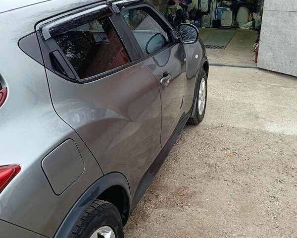 Серый Ниссан Жук, объемом двигателя 1.62 л и пробегом 101 тыс. км за 10500 $, фото 7 на Automoto.ua