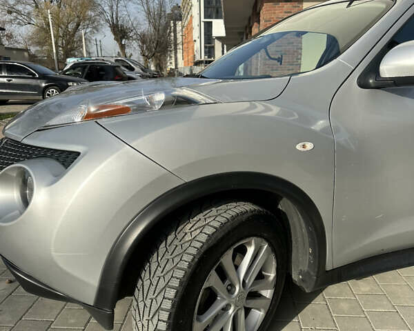 Серый Ниссан Жук, объемом двигателя 1.6 л и пробегом 112 тыс. км за 9500 $, фото 5 на Automoto.ua