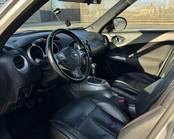 Серый Ниссан Жук, объемом двигателя 1.6 л и пробегом 112 тыс. км за 9500 $, фото 15 на Automoto.ua