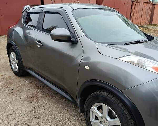 Серый Ниссан Жук, объемом двигателя 1.62 л и пробегом 101 тыс. км за 10500 $, фото 6 на Automoto.ua