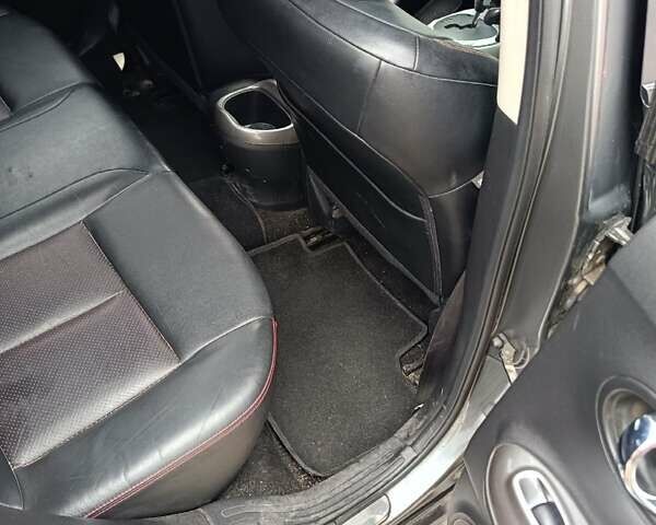 Серый Ниссан Жук, объемом двигателя 1.62 л и пробегом 101 тыс. км за 10500 $, фото 13 на Automoto.ua