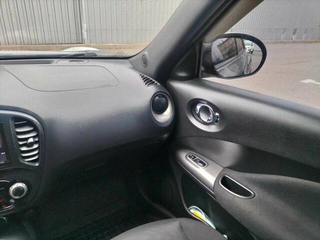 Сірий Ніссан Жук, об'ємом двигуна 1.6 л та пробігом 148 тис. км за 11711 $, фото 8 на Automoto.ua