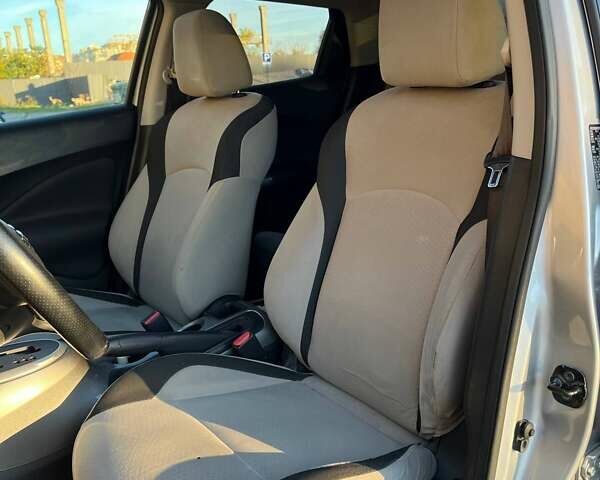 Серый Ниссан Жук, объемом двигателя 1.62 л и пробегом 145 тыс. км за 9999 $, фото 17 на Automoto.ua