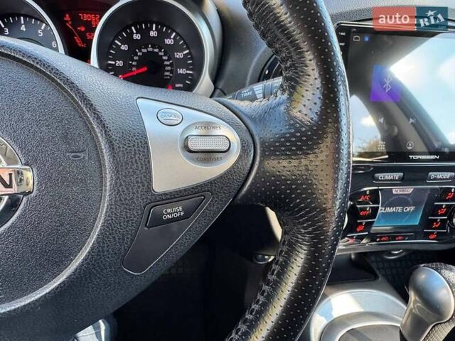 Сірий Ніссан Жук, об'ємом двигуна 1.6 л та пробігом 116 тис. км за 12000 $, фото 18 на Automoto.ua