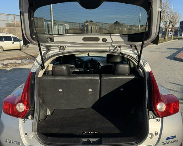 Серый Ниссан Жук, объемом двигателя 1.6 л и пробегом 112 тыс. км за 9500 $, фото 9 на Automoto.ua