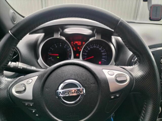 Сірий Ніссан Жук, об'ємом двигуна 1.6 л та пробігом 148 тис. км за 11711 $, фото 6 на Automoto.ua