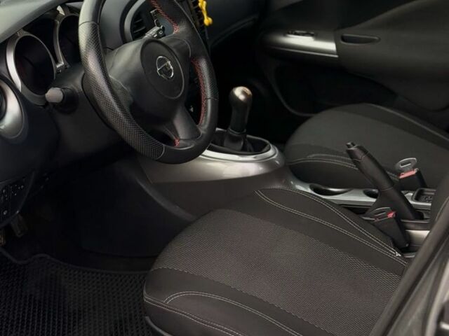 Серый Ниссан Жук, объемом двигателя 1.6 л и пробегом 139 тыс. км за 8500 $, фото 8 на Automoto.ua