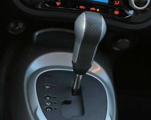 Серый Ниссан Жук, объемом двигателя 1.62 л и пробегом 145 тыс. км за 9999 $, фото 23 на Automoto.ua