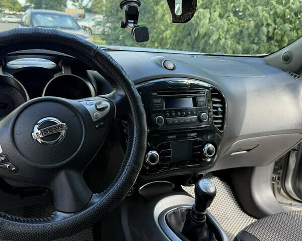 Сірий Ніссан Жук, об'ємом двигуна 1.5 л та пробігом 188 тис. км за 8300 $, фото 5 на Automoto.ua