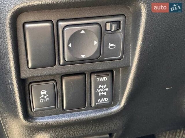 Сірий Ніссан Жук, об'ємом двигуна 1.6 л та пробігом 72 тис. км за 10400 $, фото 34 на Automoto.ua