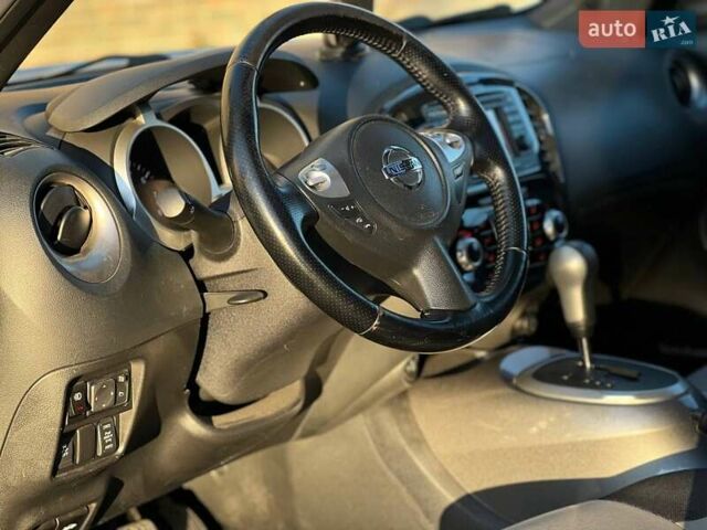 Серый Ниссан Жук, объемом двигателя 1.62 л и пробегом 145 тыс. км за 9999 $, фото 15 на Automoto.ua