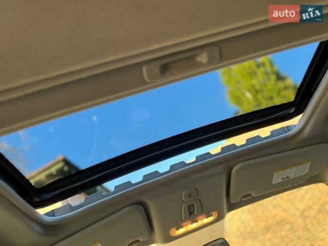 Серый Ниссан Жук, объемом двигателя 1.62 л и пробегом 145 тыс. км за 9999 $, фото 26 на Automoto.ua