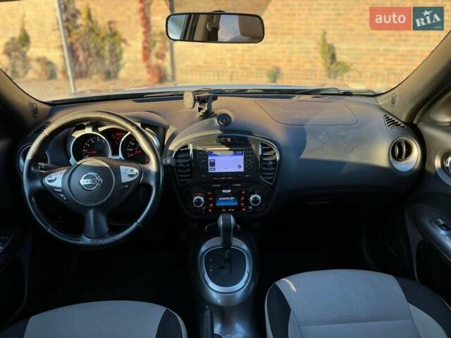 Серый Ниссан Жук, объемом двигателя 1.62 л и пробегом 145 тыс. км за 9999 $, фото 25 на Automoto.ua