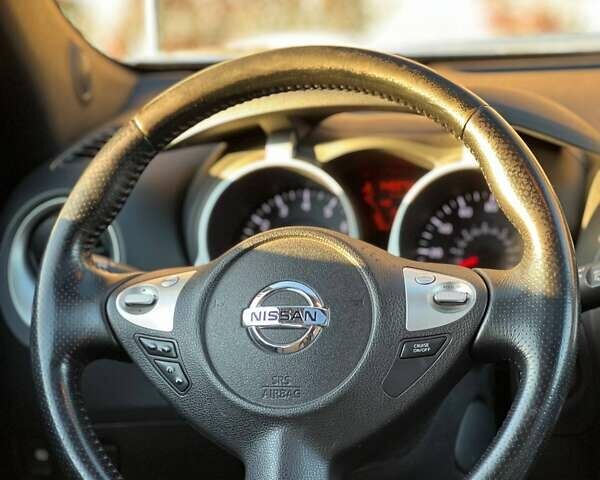 Серый Ниссан Жук, объемом двигателя 1.62 л и пробегом 145 тыс. км за 9999 $, фото 24 на Automoto.ua