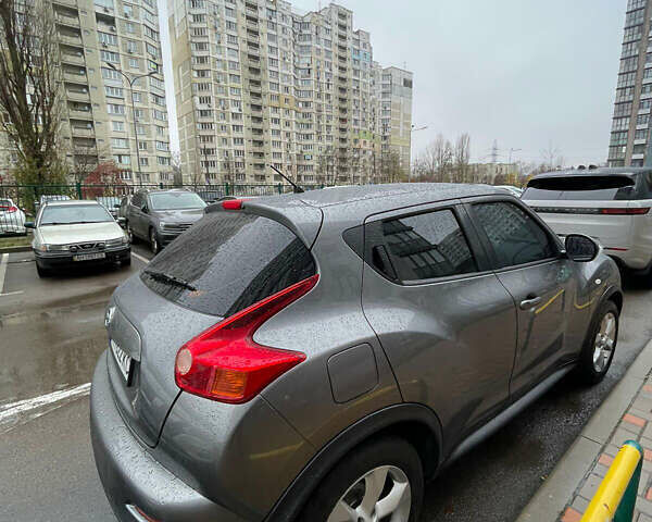 Серый Ниссан Жук, объемом двигателя 1.6 л и пробегом 147 тыс. км за 8600 $, фото 5 на Automoto.ua