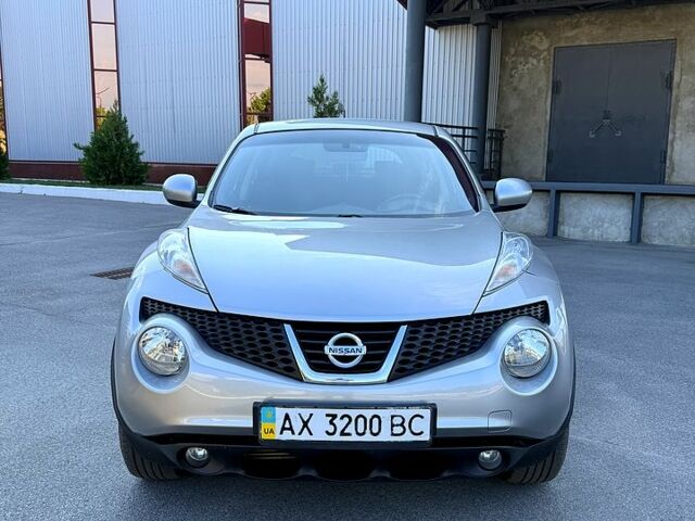 Серый Ниссан Жук, объемом двигателя 1.5 л и пробегом 149 тыс. км за 7900 $, фото 1 на Automoto.ua