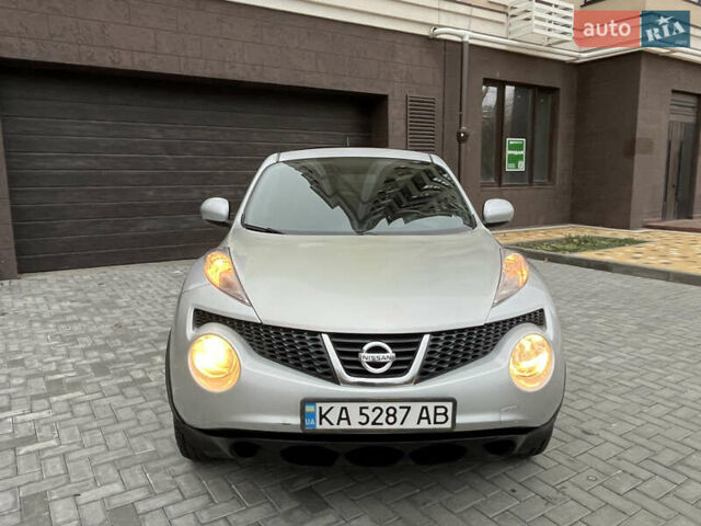 Серый Ниссан Жук, объемом двигателя 1.62 л и пробегом 157 тыс. км за 8400 $, фото 2 на Automoto.ua