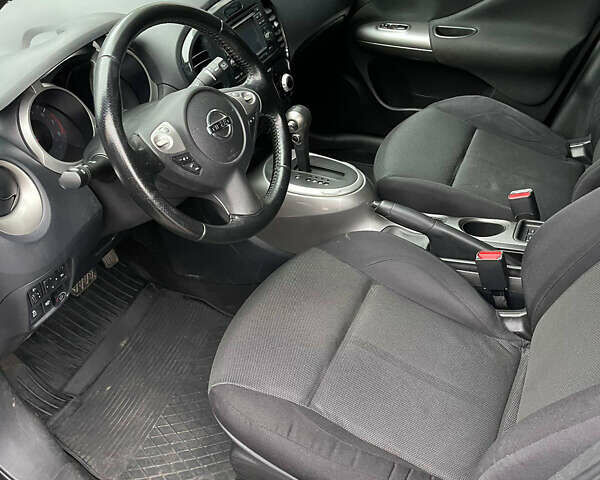 Серый Ниссан Жук, объемом двигателя 1.6 л и пробегом 147 тыс. км за 8600 $, фото 11 на Automoto.ua