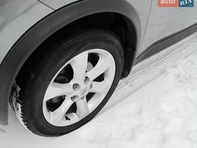 Серый Ниссан Жук, объемом двигателя 1.6 л и пробегом 193 тыс. км за 9900 $, фото 34 на Automoto.ua