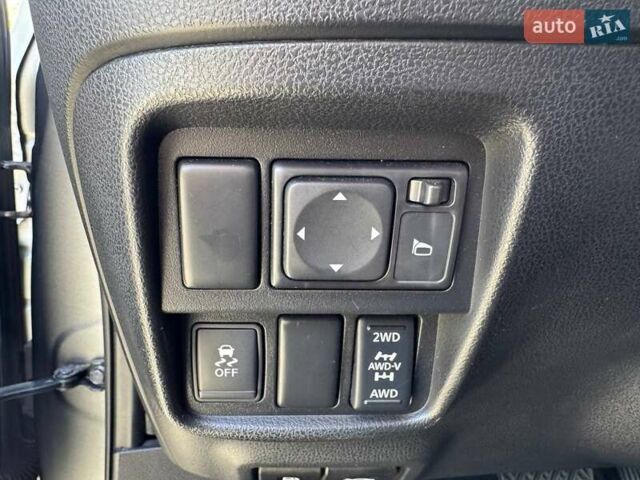 Сірий Ніссан Жук, об'ємом двигуна 1.6 л та пробігом 116 тис. км за 12000 $, фото 20 на Automoto.ua