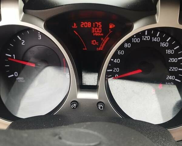 Ниссан Жук 2012 в Луцке на Automoto.ua Серый Ниссан Жук, объемом двигателя 1.5 л и пробегом 227 тыс. км за 10500 $, фото 15 на Automoto.ua