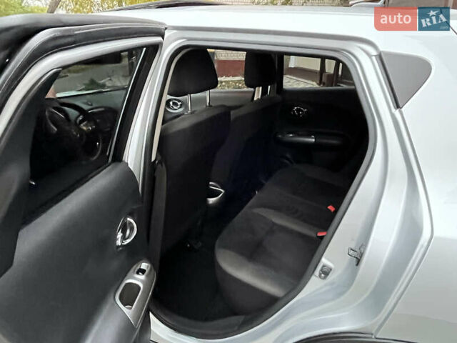 Серый Ниссан Жук, объемом двигателя 1.62 л и пробегом 157 тыс. км за 8400 $, фото 9 на Automoto.ua