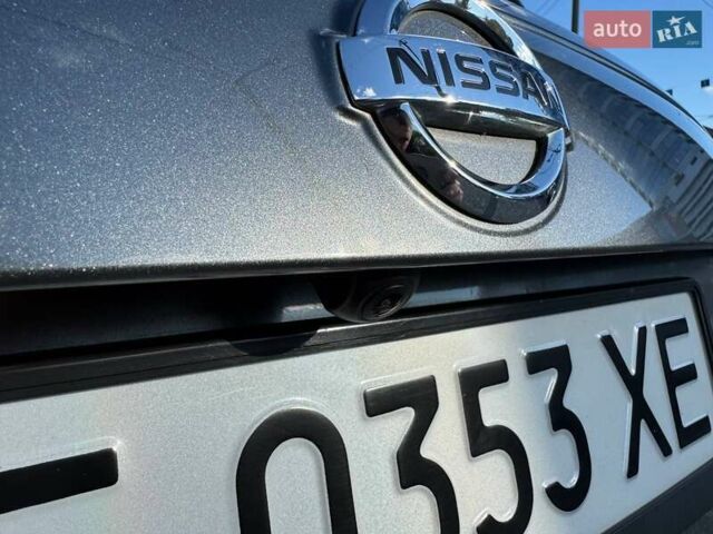 Сірий Ніссан Жук, об'ємом двигуна 1.6 л та пробігом 116 тис. км за 12000 $, фото 10 на Automoto.ua